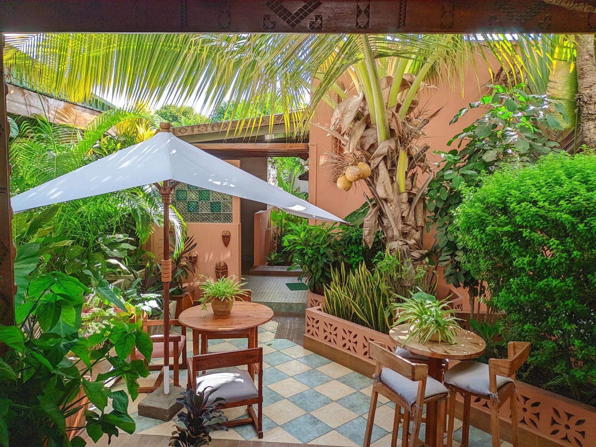 Le Nouvel Eden Hotel Toliara Exterior foto