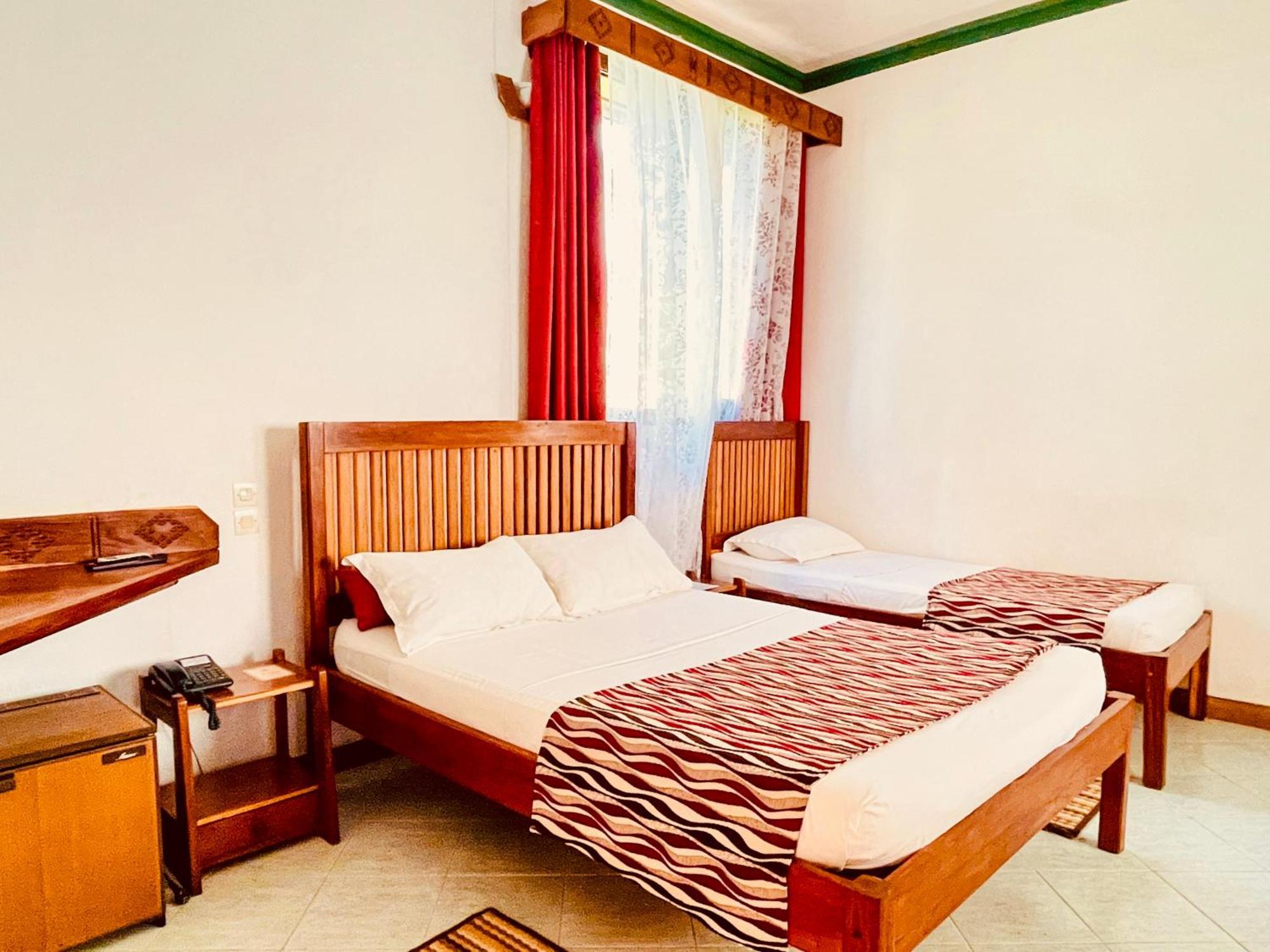 Le Nouvel Eden Hotel Toliara Exterior foto
